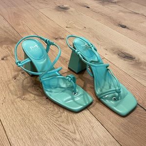 Green Marc Fisher heels